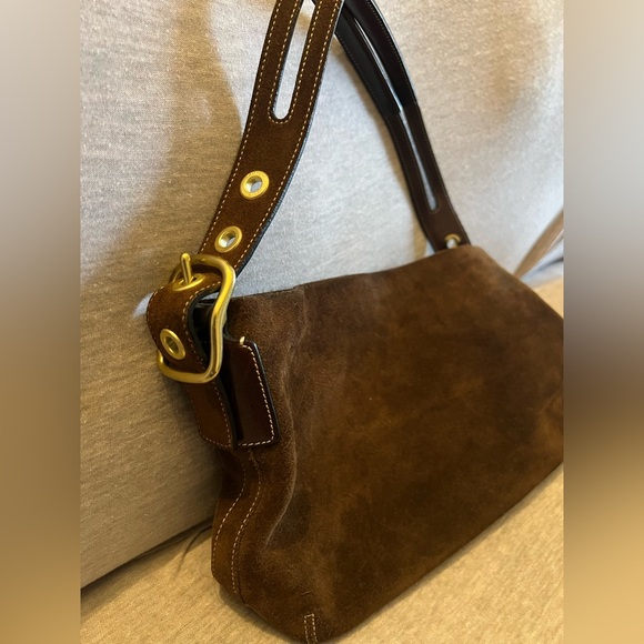 Vintage Coach brown suede shoulder bag - Picture 4 of 11